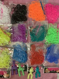 Набор для плетения из резинок с рогатками и крючками Loom Bands Set 12 цветов 2400шт.