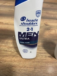 Шампунь для мужчин Head & Shoulders Ultra Комплексный уход 2-в-1 330 мл фото от покупателей 3
