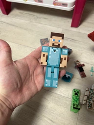 Набор фигурок Minecraft 5 героев, 4 блока, 3 аксессуара Модельки Майнкрафт Стив в алмазной броне (6489) фото от покупателей 4