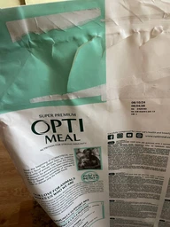 Сухой корм Optimeal для кошек со вкусом телятины 200г.(4820215360173) фото от покупателей 4