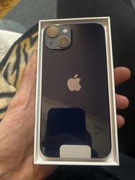 Мобильный телефон Apple iPhone 13 256GB Starlight (MLQ73HU/A) фото от покупателей 14