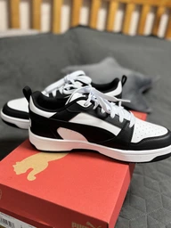 Подростковые кеды для мальчика Puma Rebound V6 Lo Jr 39383301 37.5 Черный/Белый (4065454932020) фото от покупателей 2
