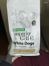 Сухий корм для собак дрібних порід з білою шерстю Nature's Protection Superior Care White Dogs Adult Small з ягням 17 кг (4771317459930) фото від покупців 1