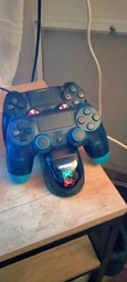 Зарядная станция DOBE® TP4-889 для геймпадов DualShock 4 (PS4) с LED индикаторами (Black) 428993972 фото от покупателей 3