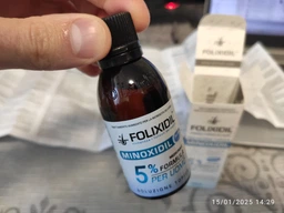 Лосьон против выпадения волос Folixidil Minoxidil medical 5% 50 мл (8032706442817) фото от покупателей 7