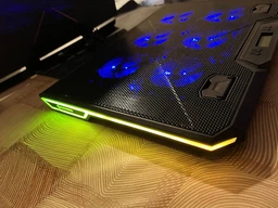 Охлаждающая подставка для ноутбука GamePro CP890 Black фото от покупателей 2