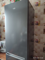 Двухкамерный холодильник Beko RCNA305K20MG фото от покупателей 13