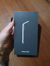 Мобильный телефон Samsung Galaxy S25 12/512GB Navy (SM-S931BDBHEUC) фото от покупателей 2