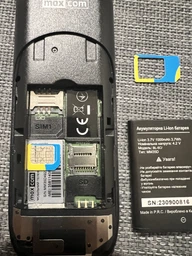Мобільний телефон Maxcom MM35D Black ( Чорний ) 20194 фото від покупців 4