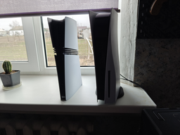 Ігрова консоль Sony PlayStation 5 Pro 2Tb фото від покупців 1