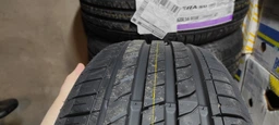 Шина Nexen Nfera SU1 215/60R16 95V (13905)