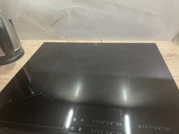 Варочная поверхность индукционная Electrolux CIV634 фото от покупателей 6