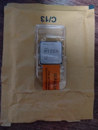 Процессор AMD Ryzen 5 5600 (3.5 - 4.4 GHz), 6 ЯДЕР, 32MБ КЭШ, AM4, TDP 65W (Tray) с термопастой фото от покупателей 1