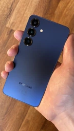 Мобильный телефон Samsung Galaxy S25 12/512GB Navy (SM-S931BDBHEUC)