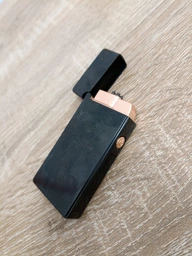 Двухрежимная подарочная зажигалка с зарядкой от USB в подарочной упаковке LG-635 фото от покупателей 7
