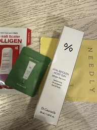Зволожуючий сонцезахисний крем Dr.Ceuracle Hyal Reyouth Moist Sun SPF 50 / PA++++, 50 ml фото от покупателей 19