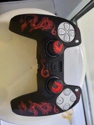 Якісний захисний силіконовий чохол Dragon Black/Red для геймпаду Sony DualSense PS5 + накладки на стіки фото від покупців 1
