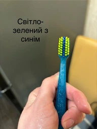 Зубная щетка Curaprox CS 5460 Ortho Ultra Soft Ультра-мягкая (CS5460 ortho-08) фото от покупателей 6