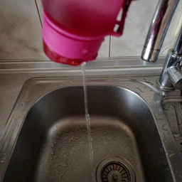 Пляшка для води EasyFit AquaFlow EF-7004-BE 800 мл Синя (56003439) фото від покупців 8