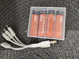 Набір літієвих акумуляторів 4шт. PUJIMAX 1.5V AA 2100mWh із зарядкою Type-C фото від покупців 3