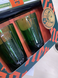 Ликер Jägermeister 0.7 л 35% + 2 Рюмки 40 мл (4067700013019Z)