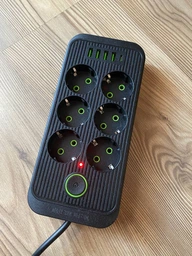 Удлинитель сетевой переноска 6м на 6 розеток + 4USB, 1Type-C UA Power F06U Черный