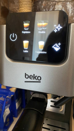 Кофеварка рожковая Beko CEP5304X