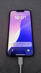 Мобильный телефон Apple iPhone 16e 128GB Black (MD1Q4SX/A) фото от покупателей 10