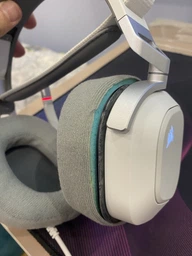 Наушники Corsair HS80 RGB USB Headset Carbon (CA-9011237-EU)