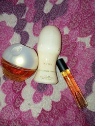 Жіночий набір Avon Incandessence (парфумна вода 50 мл и парфумна вода 10 мл кульковий дезодорант-антиперспірант 50мл)
