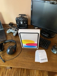 Планшет Apple iPad 10.9" 2024 Wi-Fi 64GB Yellow (MCM94NF/A) фото от покупателей 5