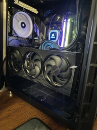 Видеокарта Gigabyte AMD Radeon RX 9070 XT AORUS ELITE 16G (GV-R9070XTAORUS E-16GD) фото от покупателей 8