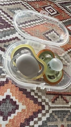 Силіконова ортодонтична пустушка Philips Avent Ultra Air 6-18 міс 2 шт (SCF085/16) фото від покупців 14