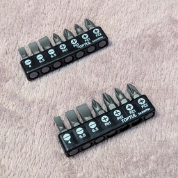 Набор бит TOPTUL 1/4" 7ед. (SL: 4*0.5, 5.5*1, 6.5*1.2; PH1, PH2; PZ1, PZ2) GAAV0704