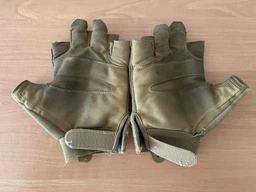 Рукавиці тактичні Mil-Tec Короткопалі M Олива ARMY FINGERLINGE OLIV (12538501-903-M) фото від покупців 3