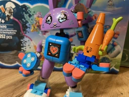 Конструктор LEGO DREAMZzzzz Иззи и геймерский Бунчуро 252 элемента (71490) фото от покупателей 3