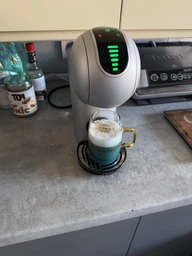 Кофеварка капсульная KRUPS NESCAFE Dolce Gusto Genio S Touch KP440E10 фото от покупателей 19