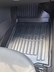 Передні 3D коврики для BMW 5 (G61) (2023-) фото від покупців 1