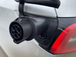 Перехідник Type1 на Type2 (Tesla, Nissan, Renault, , BMW, Audi, Mercedes, Jaguar) J1772 32A 7 кВт тесла 1-фаза type 1 (станція) - type 2 (європейське авто)