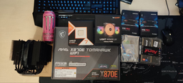 Материнская плата MSI MAG X870E Tomahawk Wi-Fi (sAM5, AMD X870E, PCI-Ex16) фото от покупателей 1