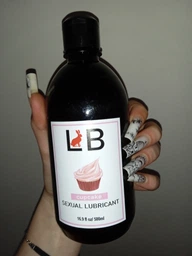 Лубрикант L.B. Sexual Lubricant Water Based Cupcake Капкейк 500 мл (ROZ6400230538)
