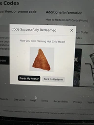 Roblox: Flaming Hot Chip Head фото від покупців 13