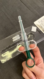 Таблеткодаватель лекарств / еды кошкам и собакам Pill Feeder шприц для кормления и таблеток + 2 сменных мягких наконечника, зеленый (100546368) фото от покупателей 1