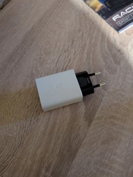 Зарядний блок Швидке заряджання для Google Pixel 30W USB Type-C GA03502-EU (без коробки) фото від покупців 7