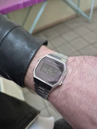 Чоловічий годинник Casio A168WEM-1EF фото від покупців 2
