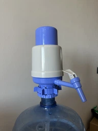 Помпа для воды Lilu Standard Plus механическая с краном фото от покупателей 1