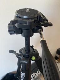 Штатив тринога NeePho NP-8850, професійний для телефону, фотоапарата, 55 -175 см, 4 коліна (NP-8850) фото від покупців 1