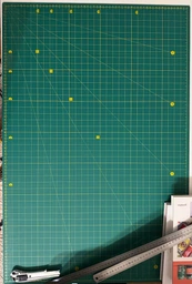 Коврик для резки Axent Pro А1 пятислойный самовосстанавливающийся сантиметровая и дюймовая шкала (7904-A) фото от покупателей 1