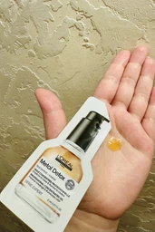Профессиональное масло L'Oreal Professionnel Serie Expert Metal Detox для уменьшения ломкости всех типов волос и нежелательного изменения цвета 50 мл (3474637090609) фото от покупателей 2