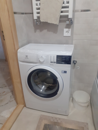 Стиральная машина узкая Electrolux EW6S404WU фото от покупателей 5